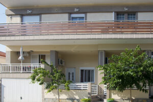 Lafazanis I Rooms Nea Vrasna