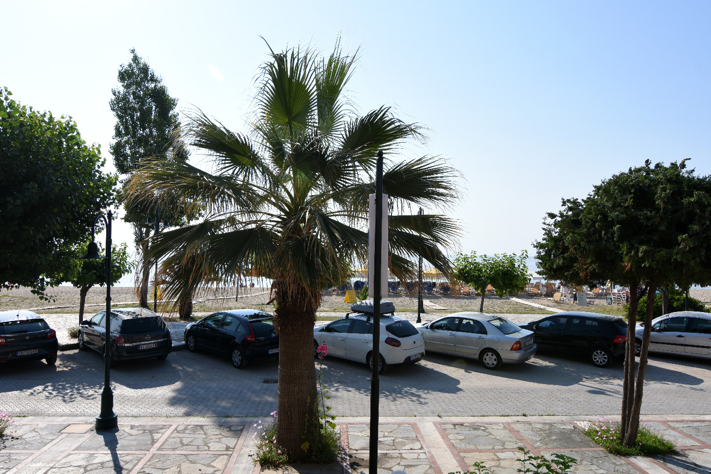 Georgia Rooms Nea Vrasna