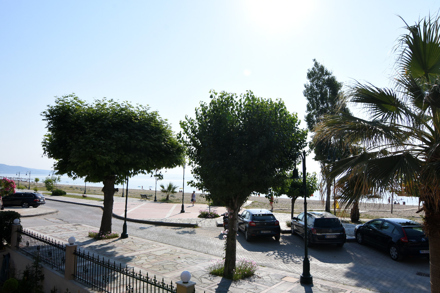 Georgia Rooms Nea Vrasna