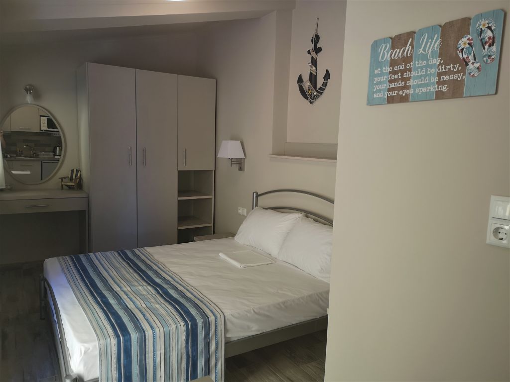 Amaranti Luxury Apartments & Studios Vrasna Beach