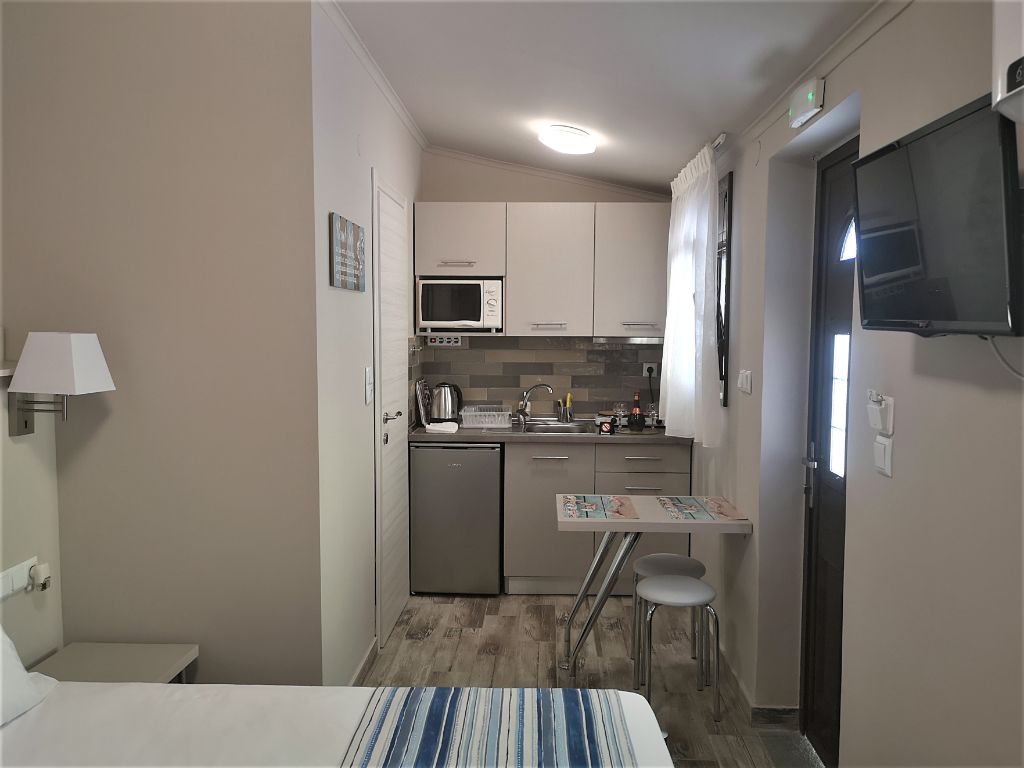 Amaranti Luxury Apartments & Studios Vrasna Beach