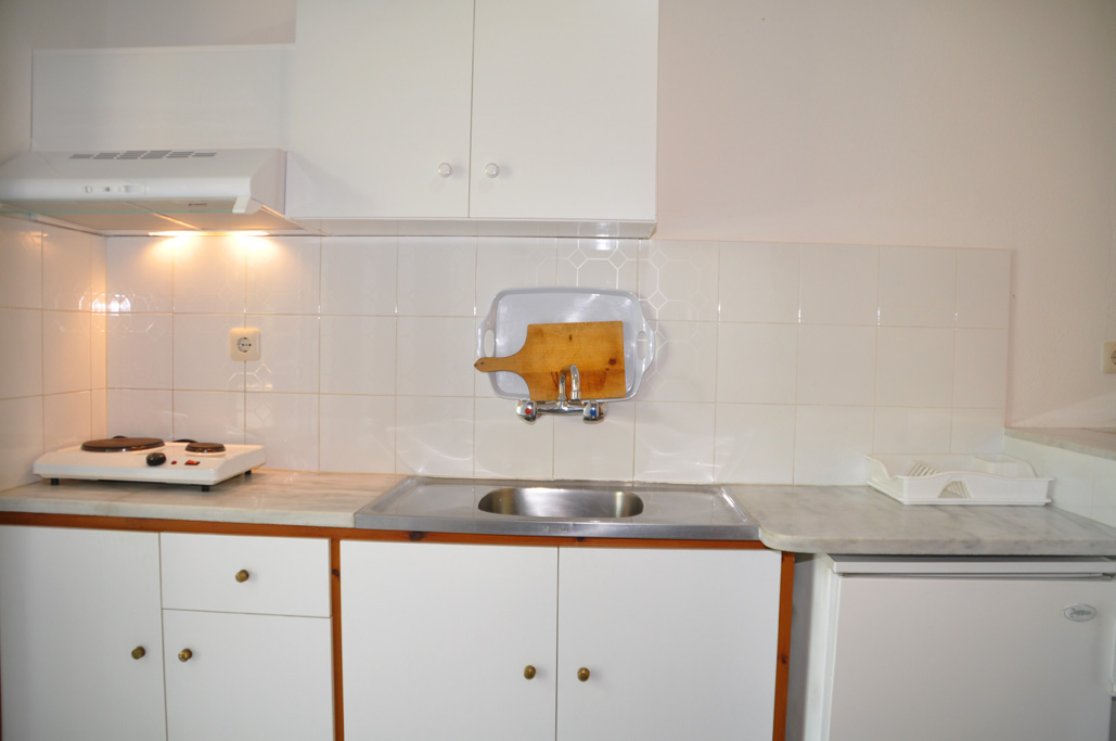 Armiriki Rooms Vrasna Beach