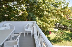 Armiriki Rooms Vrasna Beach