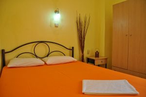 Themis Rooms Nea Vrasna