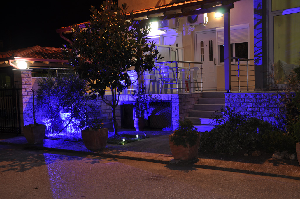 Themis Rooms Nea Vrasna