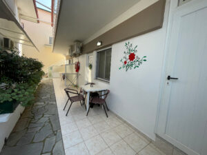 Lafazanis I Rooms Nea Vrasna