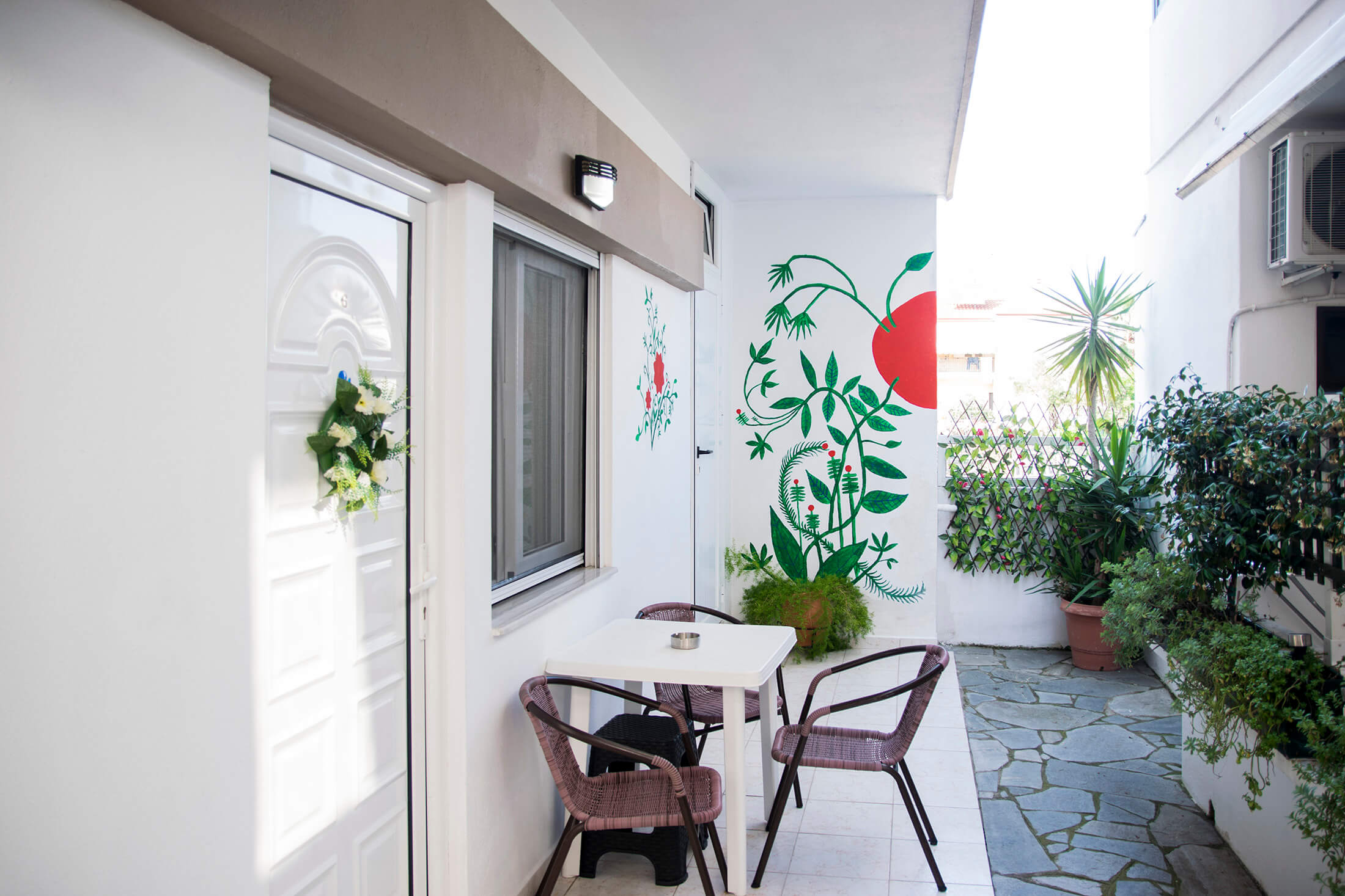 Lafazanis I Rooms Nea Vrasna