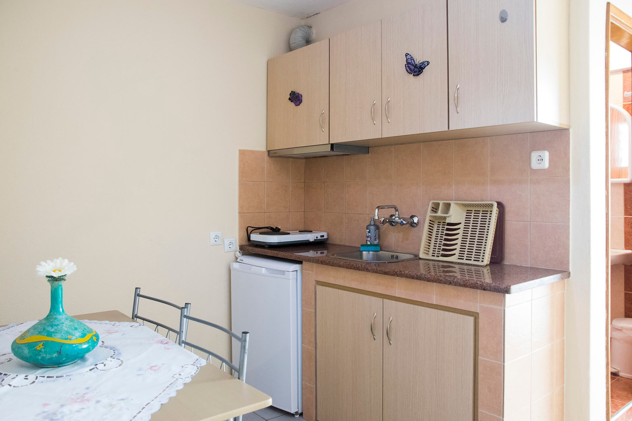 Lafazanis I Rooms Nea Vrasna