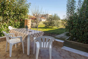 nefellirooms-vrasna-beach-room-1-9