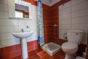 nefellirooms-vrasna-beach-room-3-4