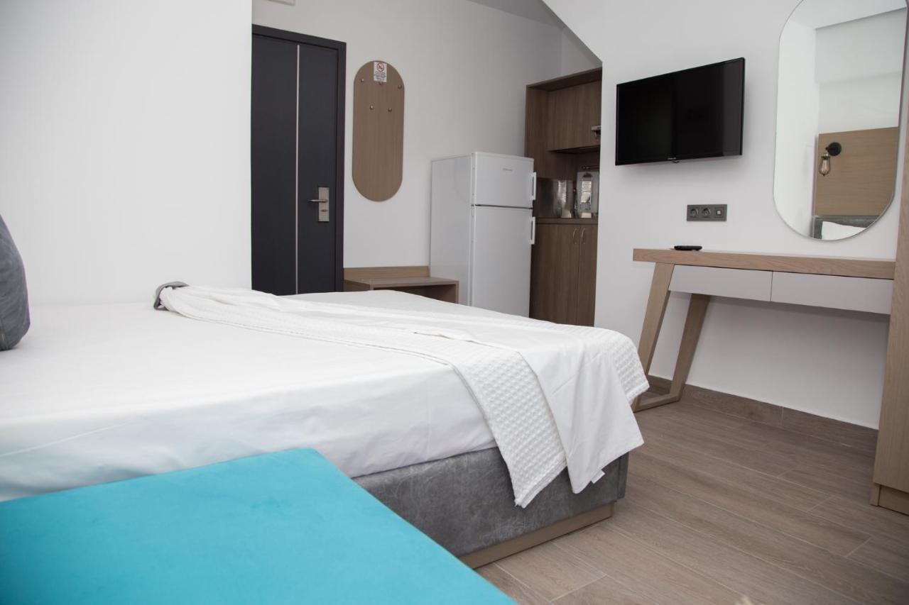 amalia-rooms-sea-view-neavrasna-023