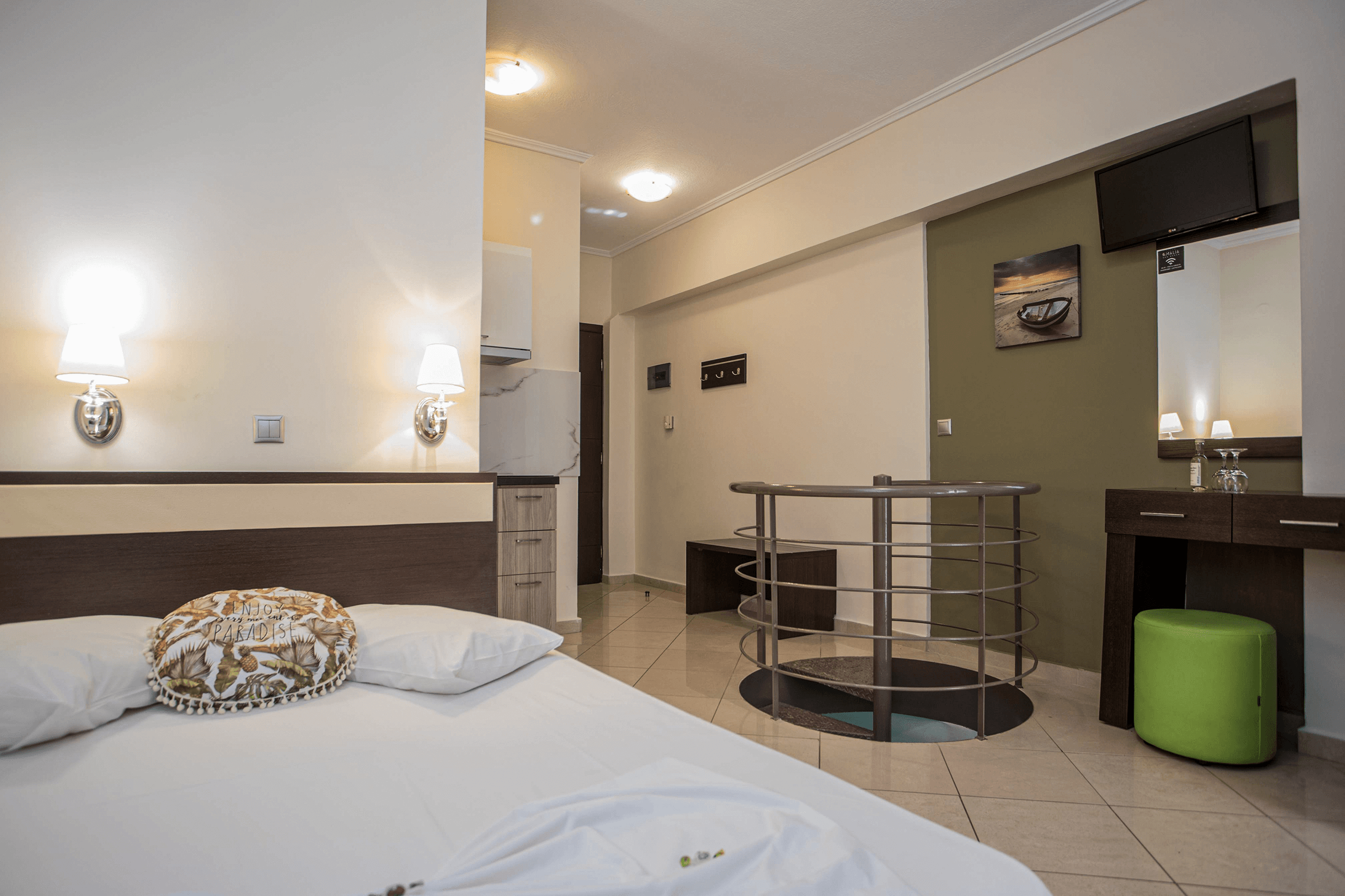 amalia-sun-beach-neavrasna-apartment-split-level-02