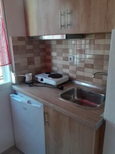 Mentoza Rooms | Stavros