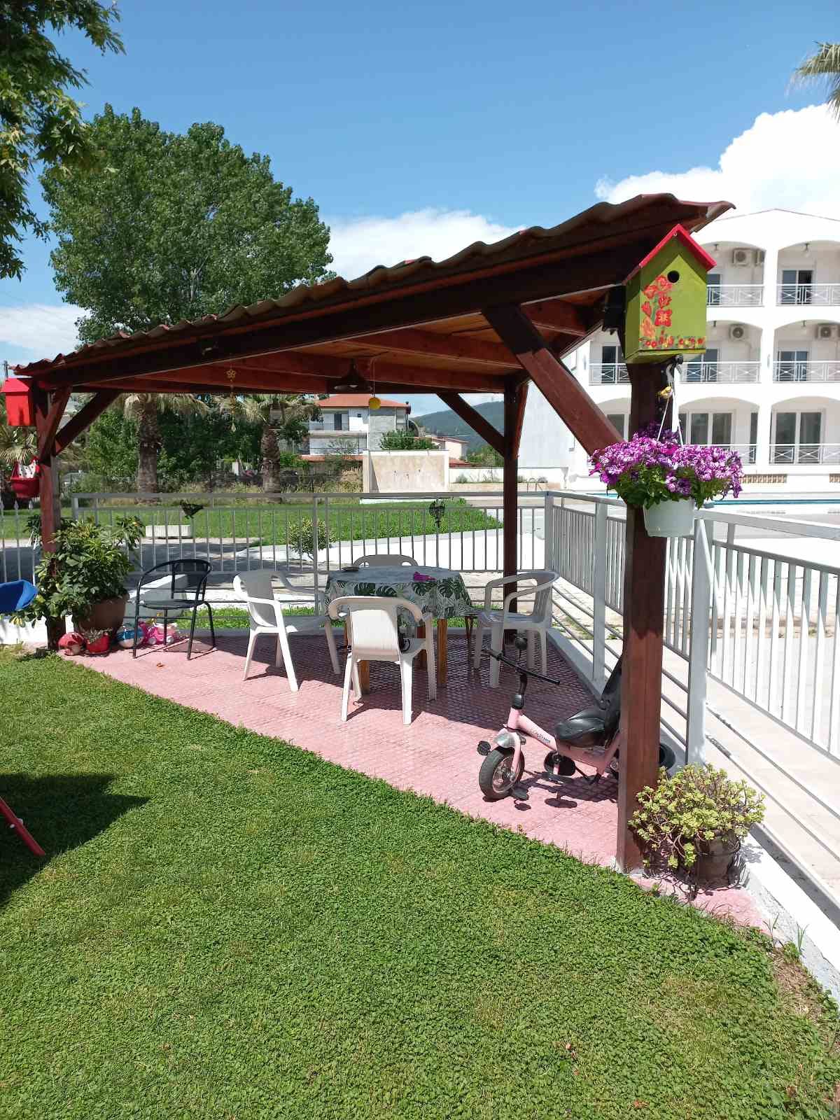 Mentoza Rooms | Stavros