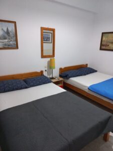 Mentoza Rooms | Stavros