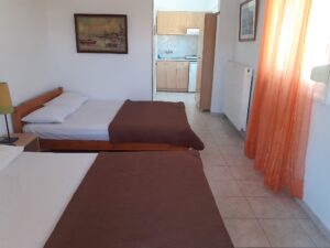 Mentoza Rooms | Stavros