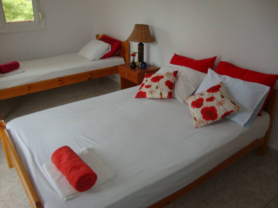 Mentoza Rooms | Stavros