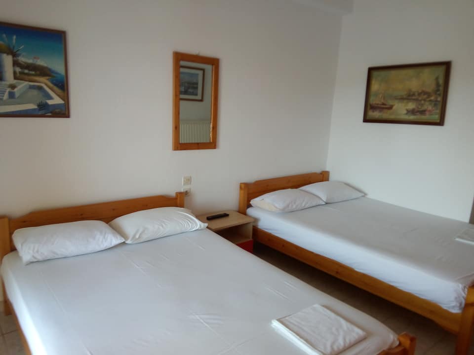 Mentoza Rooms | Stavros