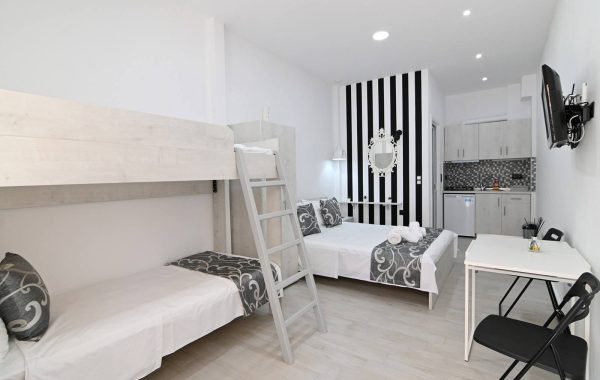 Diamond Studio | Asprovatla